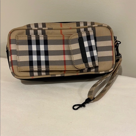 Plaid Wristlet with Golf Tee Holder - Picture 2 of 6